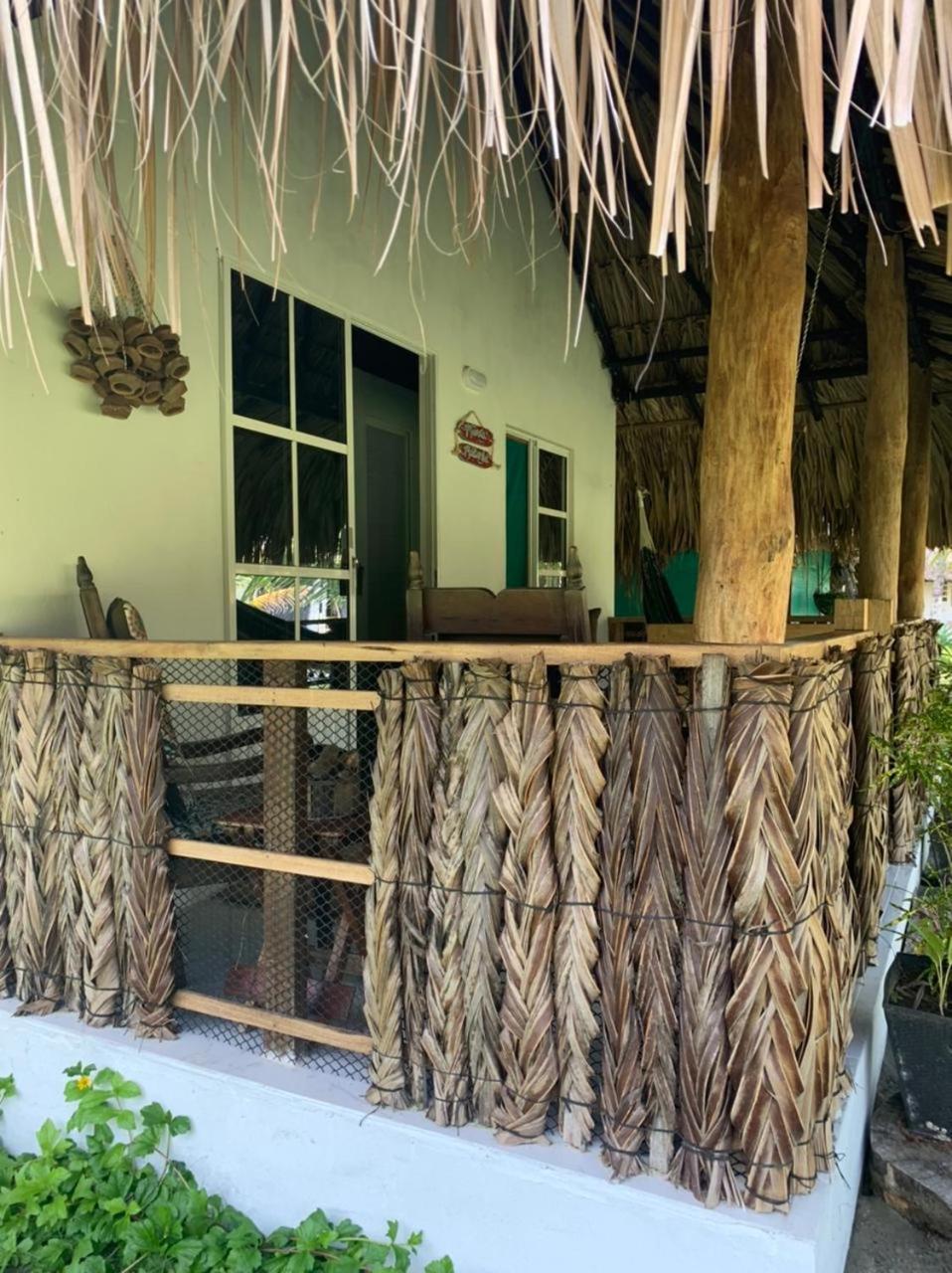 Zefiro Hostal San Bernardo del Viento Bagian luar foto