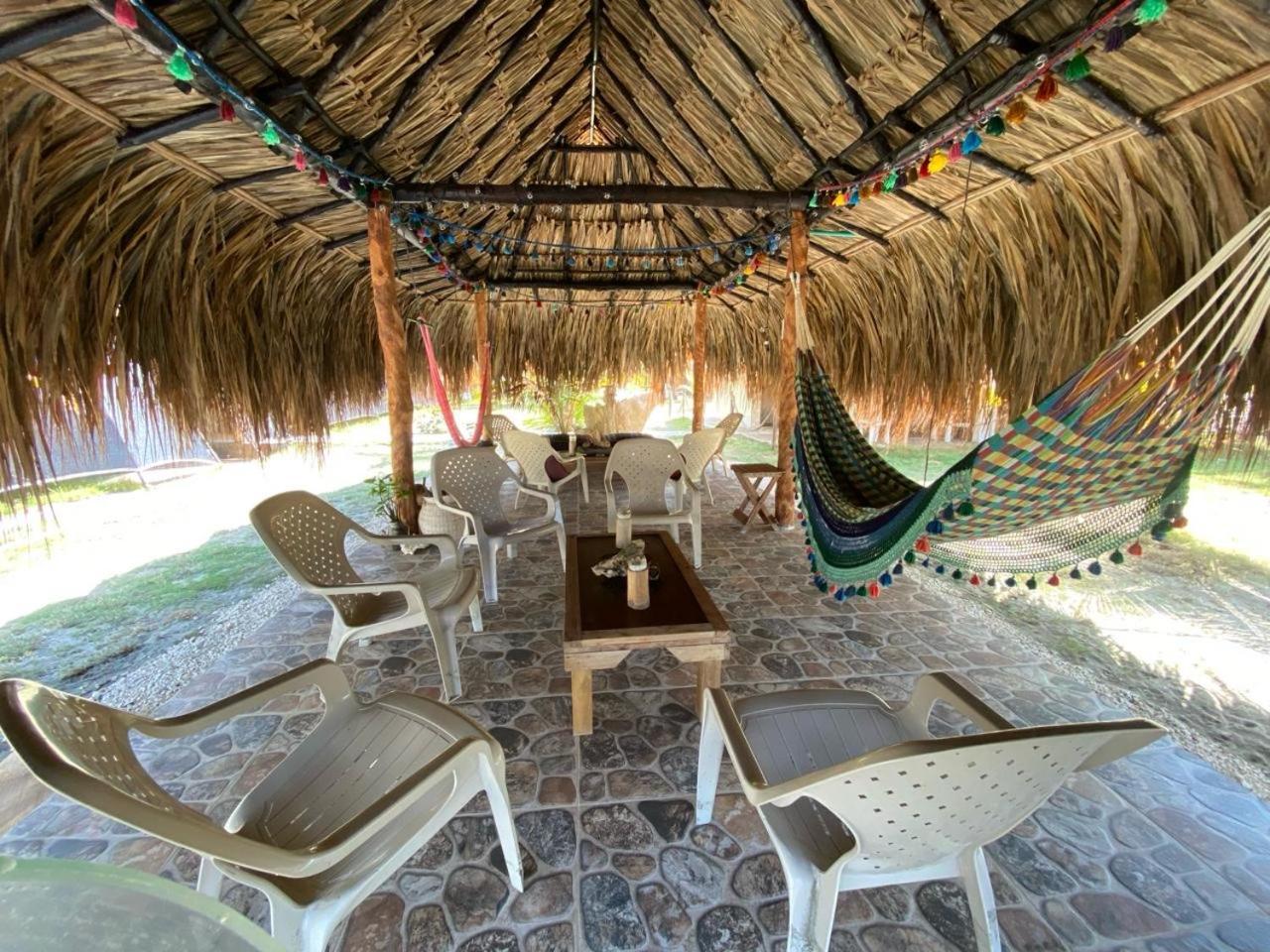 Zefiro Hostal San Bernardo del Viento Bagian luar foto